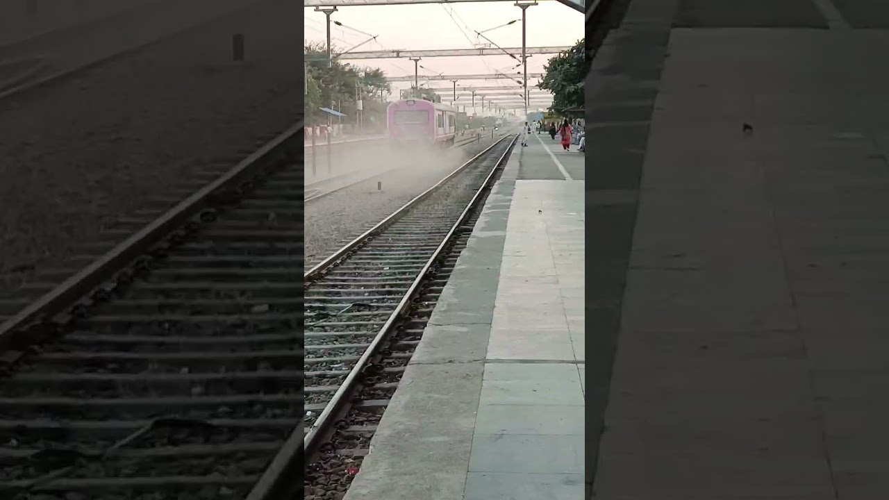 Baraut anyway  emergency train 🚆 