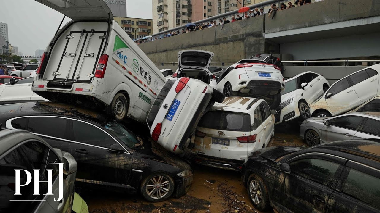 Inside China Rainwater in Beijing reaches waist high, car pile up after Shaanxi floods