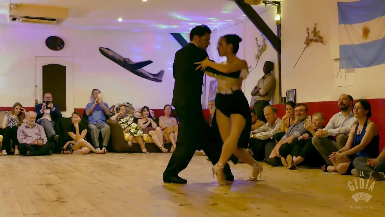 Yanina Quiñones & Neri Piliu - Quejas de bandoneón (For. Tango) - Le Temps du Tango & La Gioia - 4/6