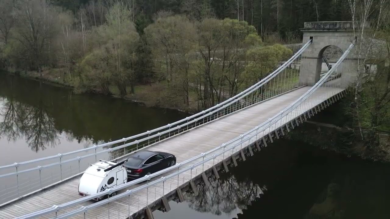 Stádlecký most s bydlíkem 