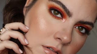SIMPLE BOLD MAKEUP TUTORIAL // Libbi Rogers