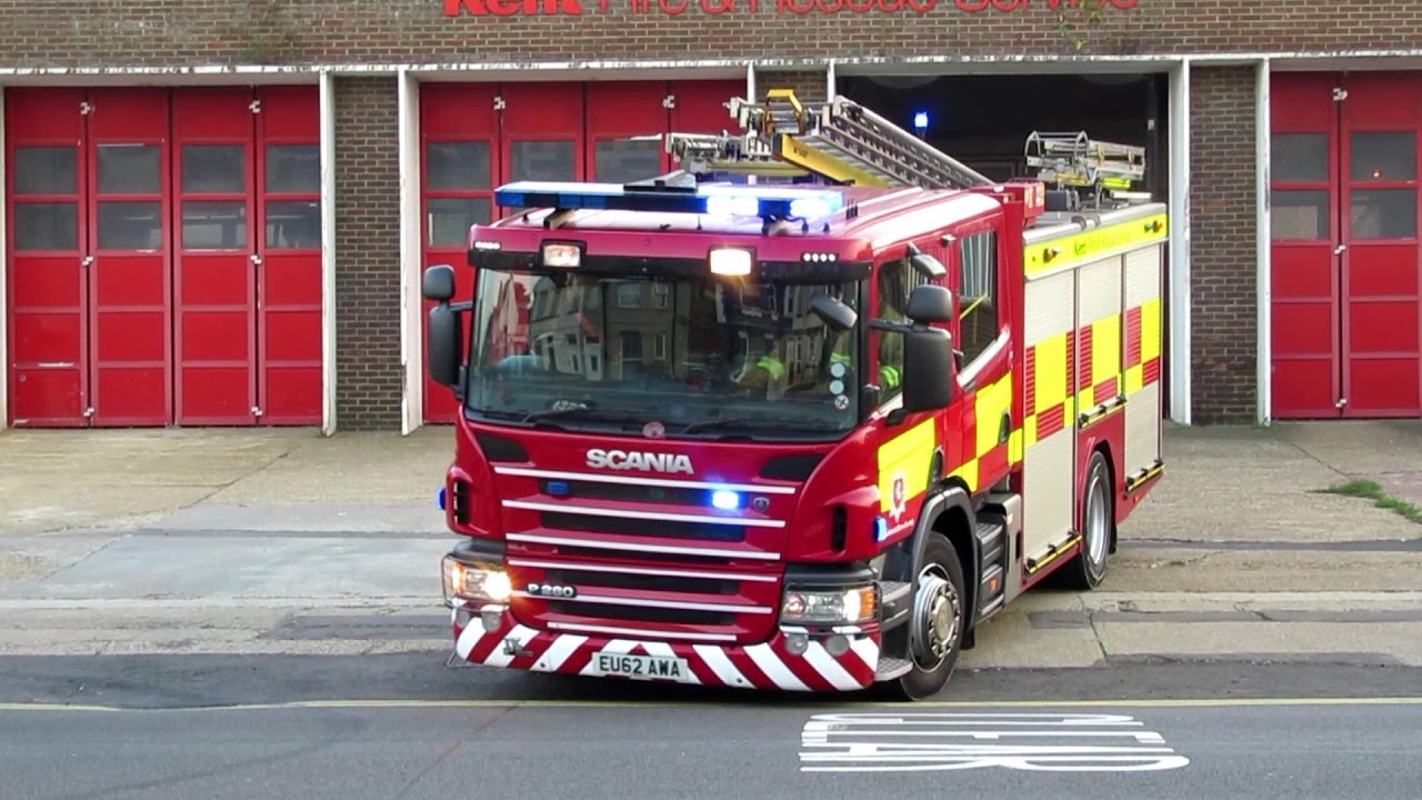 kent-fire-rescue-service-scania-p280-pump-turning-out-to-a-call-youtube