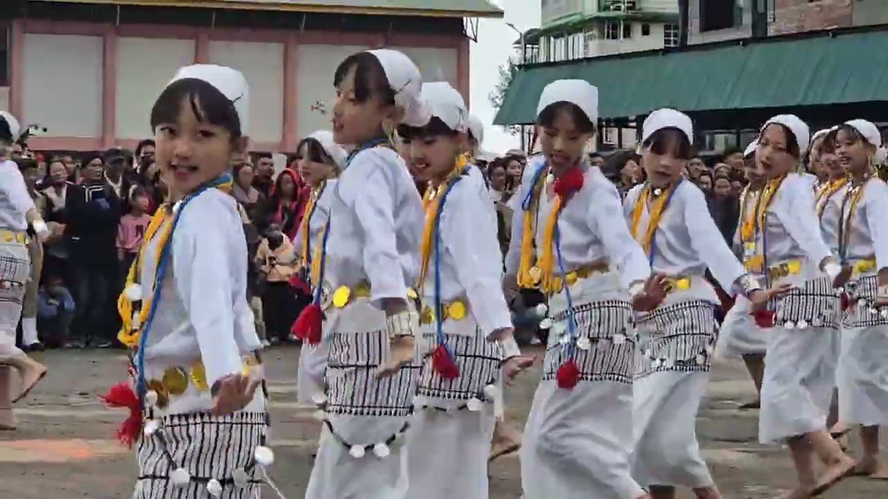 Apuk Hi Galo dance performed by the girls of Mon Heritage School,Tawang during Independence Day 2025