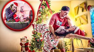 Setting up CHRISTMAS DECORATIONS with TAINÁ! | Vlog