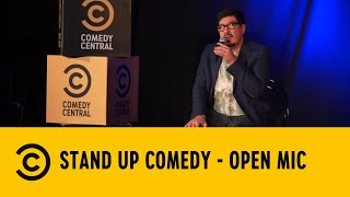 Fiero di essere disabile - Luigi Biancoli - Open Mic Tour - Molfetta - Comedy Central