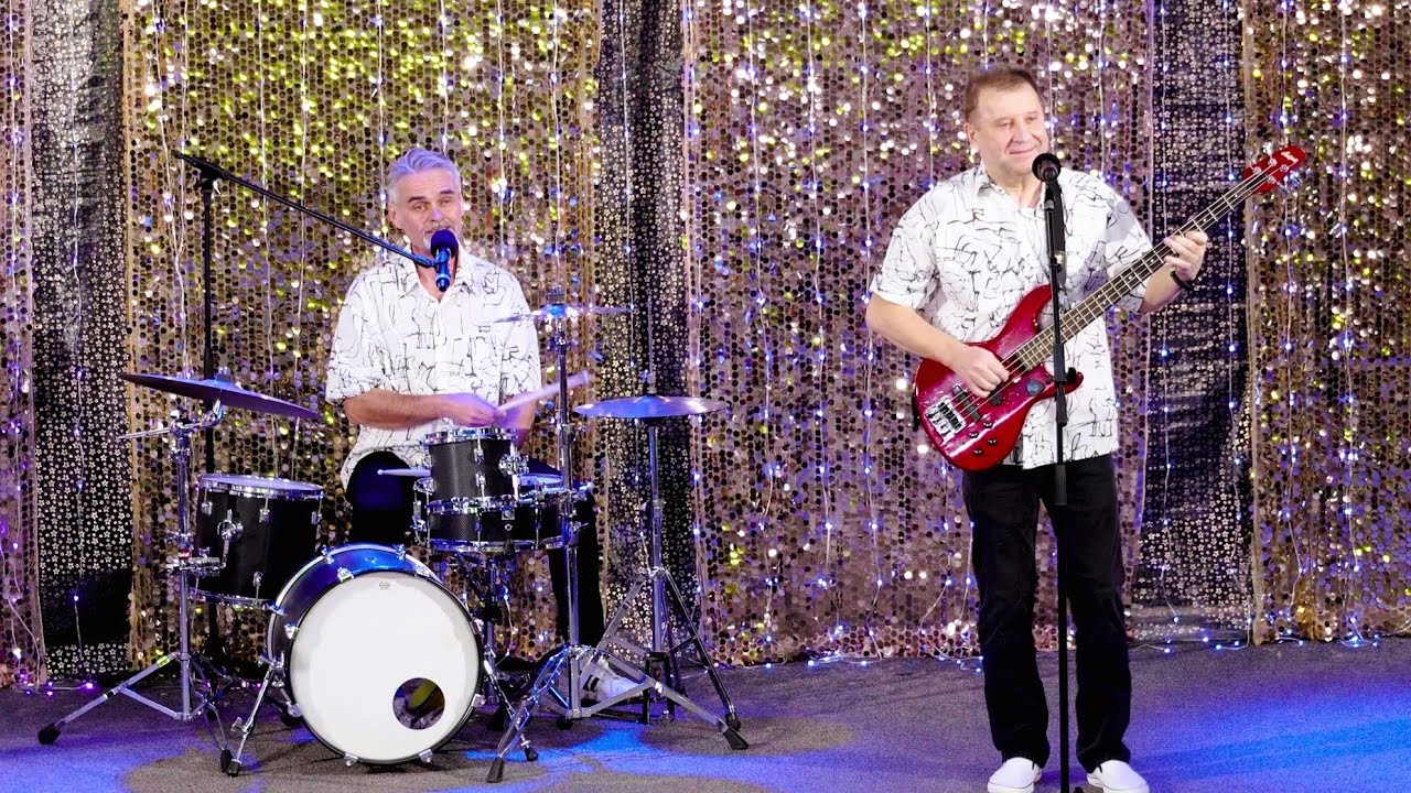 Skupina SENZUS - Slovenská rodná dedina