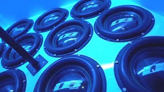 Fourteen subwoofers in the car! Volkswagen CADDY by dB SHOP
