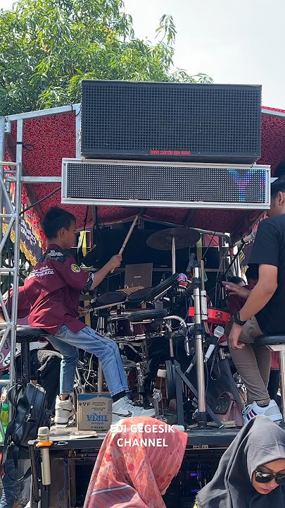 Download lagu Viral Drummer Cilik Singa Depok Sherin Putra Muda