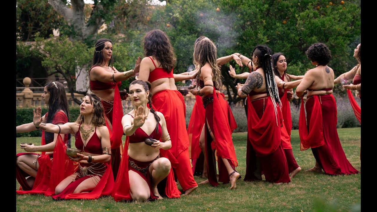 Sacerdotisas de Isis⚜️🌹Danza Ritual⚜️🌹Sylvatika Tribe