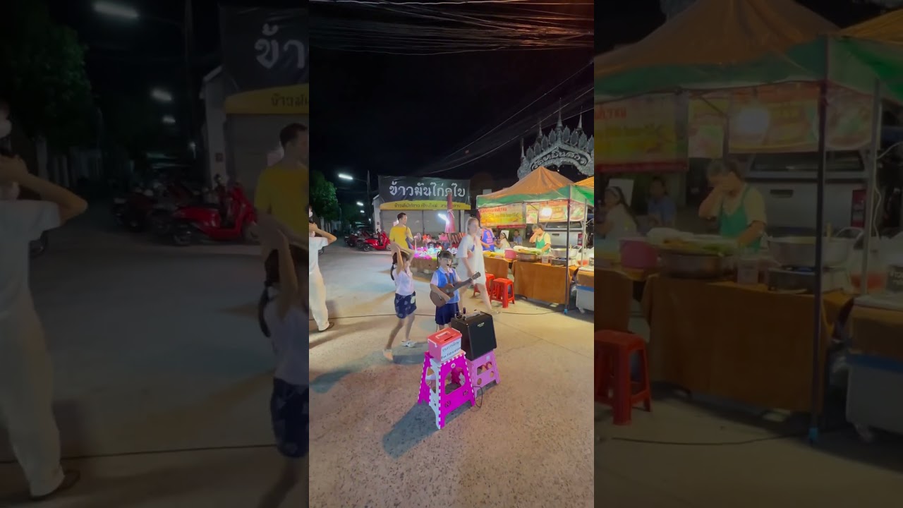 Cute Thai kids performing to help their parents, Chiang Mai, Thailand 🇹🇭