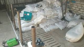 устал чистить навоз руками что то надо менять