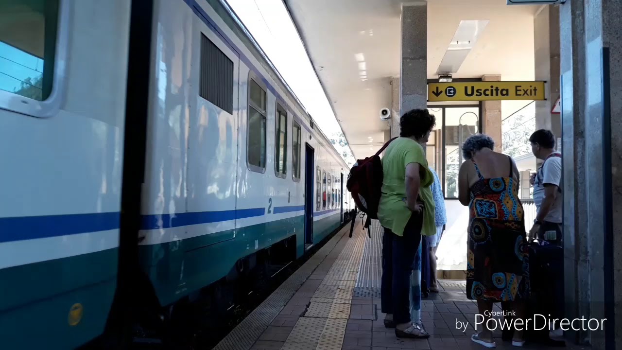 UN SABATO POMERIGGIO ALLA STAZIONE DI LEVANTO!