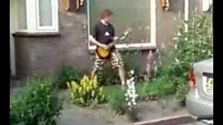 A really bad idea, testing my amp outside