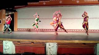 Folk Dance - Vallari Mamo