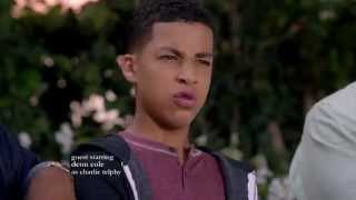 Andre Jr. learns how to 'face scrunch' in the park - Blackish Season 1 Episode 3