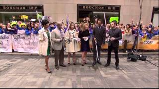 Amy Robach & Natalie Morales - Showing Off Their Y Ysl Stiletto High Heels