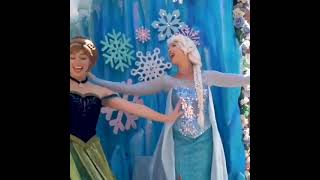 Meeting Elsa And Anna