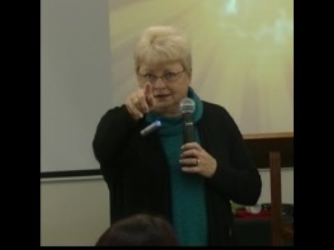 INCREDIBLE!! SHE PHYSICALLY SEES HER DECEASED FATHER PREACHING - YouTube
