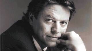 Robert Palmer - Stupid Cupid (Live)