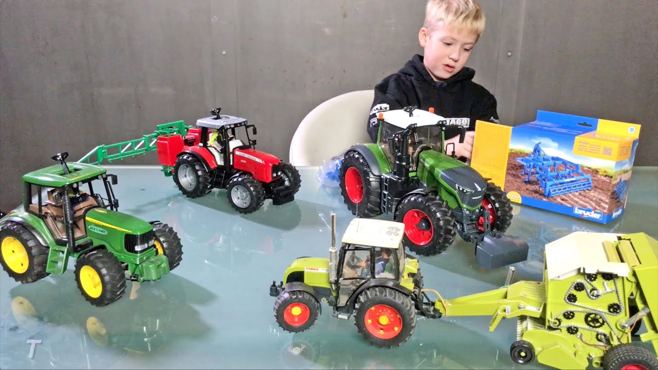 World of Tractors Bruder Tractors with Jack Jack YouTube