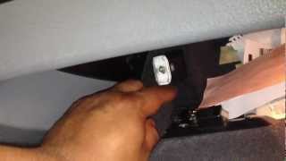 530i 2006 bmw glove box flashlight to cigarette lighter adapter. The | Forum BMW Glove Box White Flashlight
