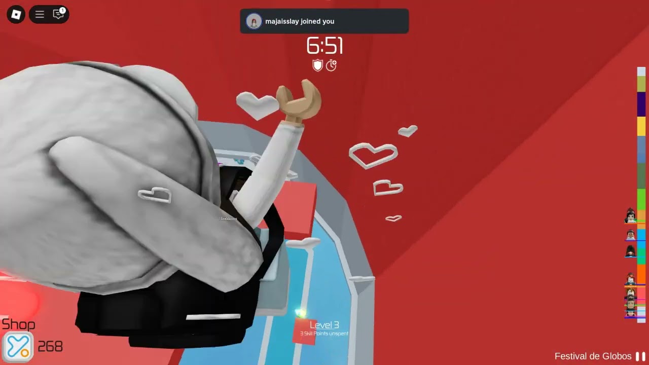 playing TOH(Tower Of Hell) 