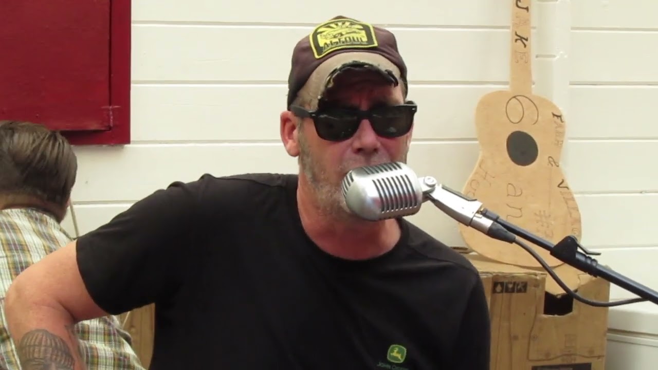 RONAN ONE MAN BAND  -  BOOGIE AROUND THE SHARK 6  - Manin le 04.08.2024