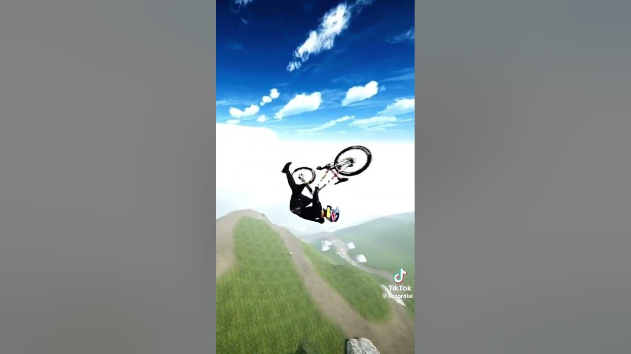 IS THIS THE BIGGEST JUMP IN DESCENDERS!!#shorts #bikes #descenders #gaming #mtb
