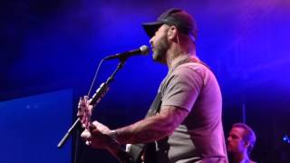 Video thumbnail of "Aaron Lewis - Granddaddy's Gun LIVE [HD] 1/27/17"