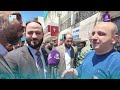 محافظ حلب عزام الغريب يستمع إلى شكاوى مواطنَين في مدينة اعزاز