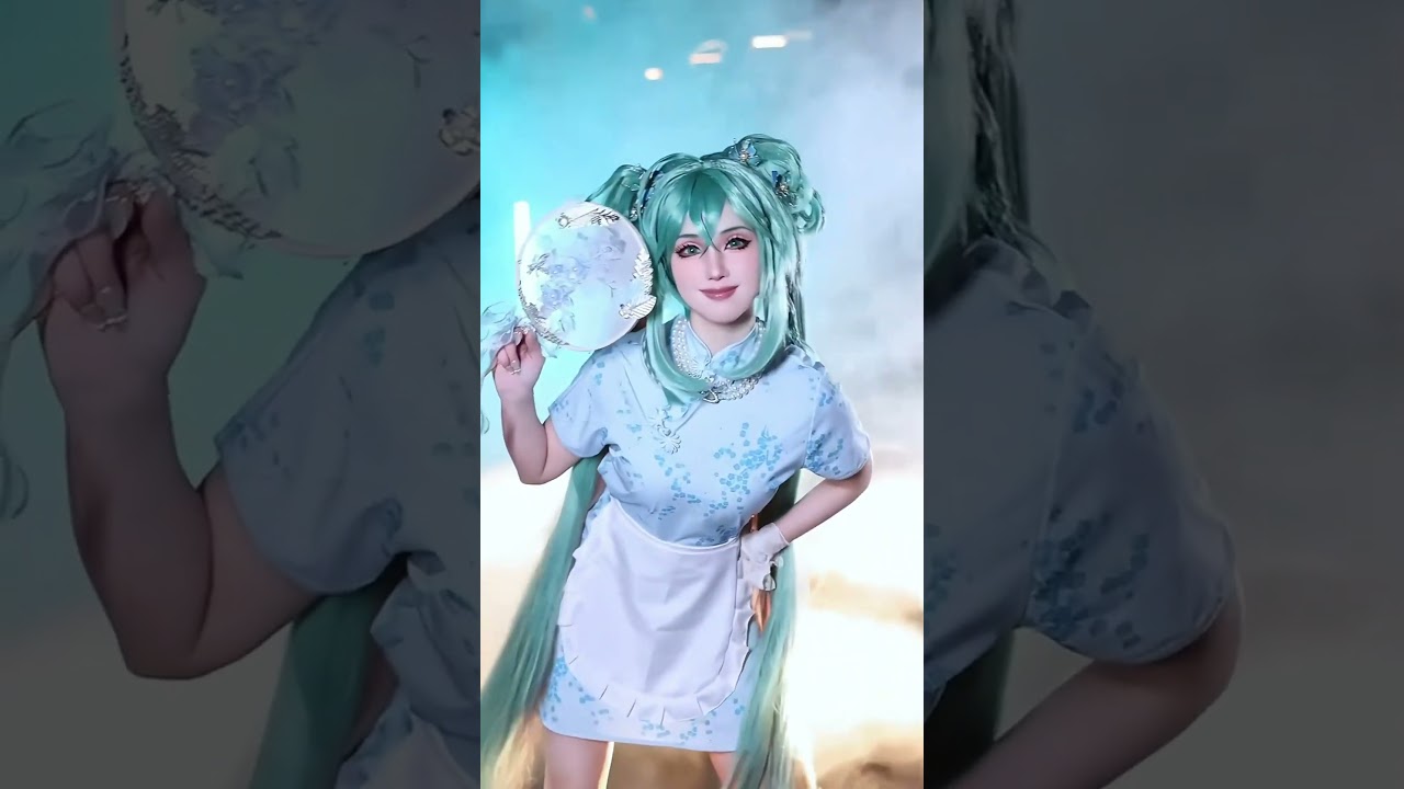 初音中华娘来也！这马尾都有我高了~#初音未来 #私设 #是初九啊 #仿妆 #makeup#shorts