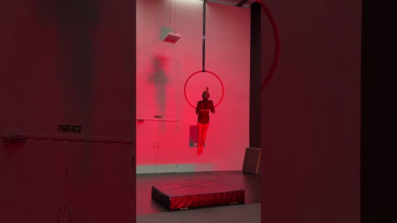  Betsy Foster. Own Choreography Hoop, age 11-14 . Advanced 