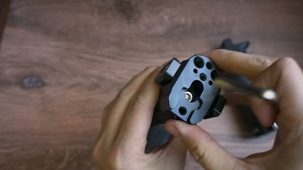 Tilta Battery Handle Base Accessory Mounting Bracket on RS2 vs RS3