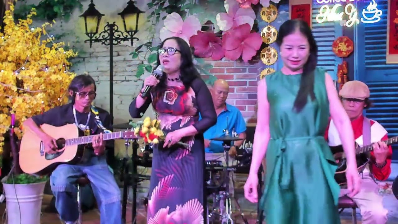 Nhạt nắng -  Sáng tác: Xuân Lôi & Y Vân - Trình bày : Mai Phượng