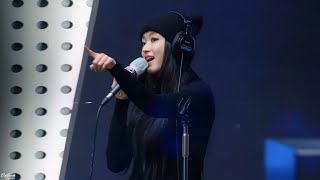 Download lagu 221123 오마이걸 유아 (YooA) 'Blood Moon (블러드문)' Live 직캠(Fancam) [4K 60p] @KBS Cool FM 키스 더 라디오