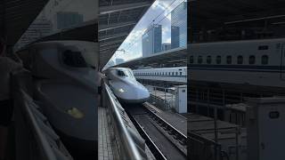 Why Japan's Trains Are Never Late 🚆🇯🇵 (Amazing Fact!) #facts #shorts