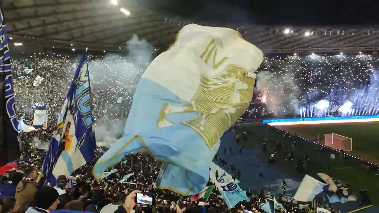 LAZIO-BAYERN MONACO 1-0 BRIGA ED UN OLIMPICO STRACOLMO CANTANO SULLE NOTE DI MY WAY