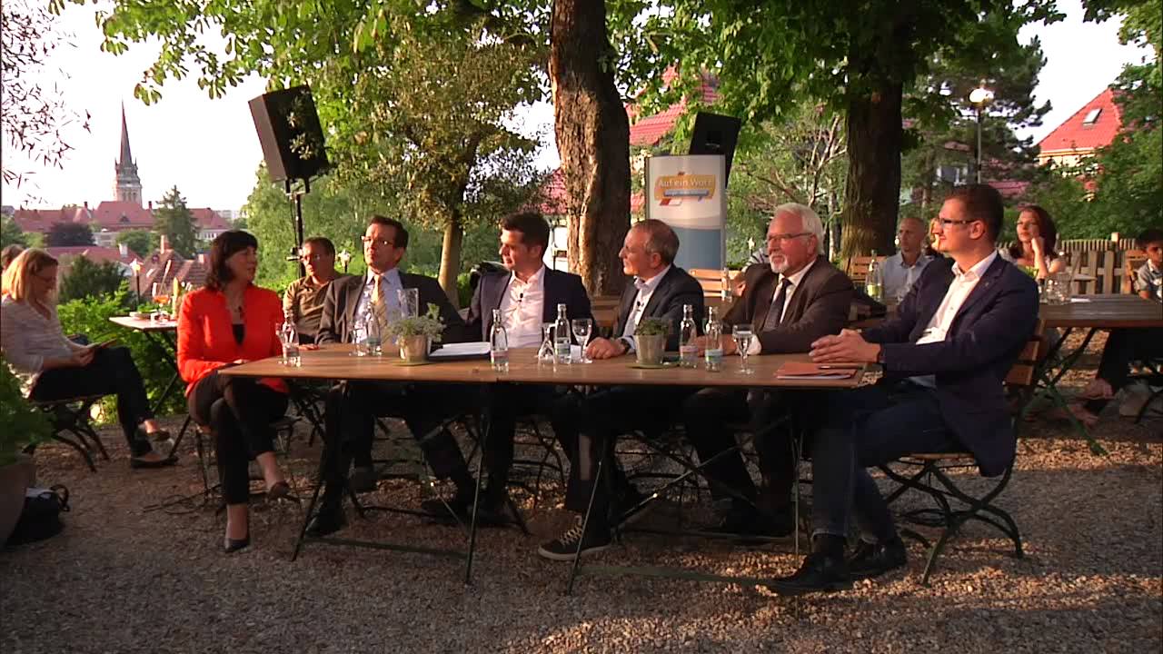 29.06.2015 | Auf ein Wort - Bürger reden Klartext | Traditionsgasthaus "Hopfenberg"