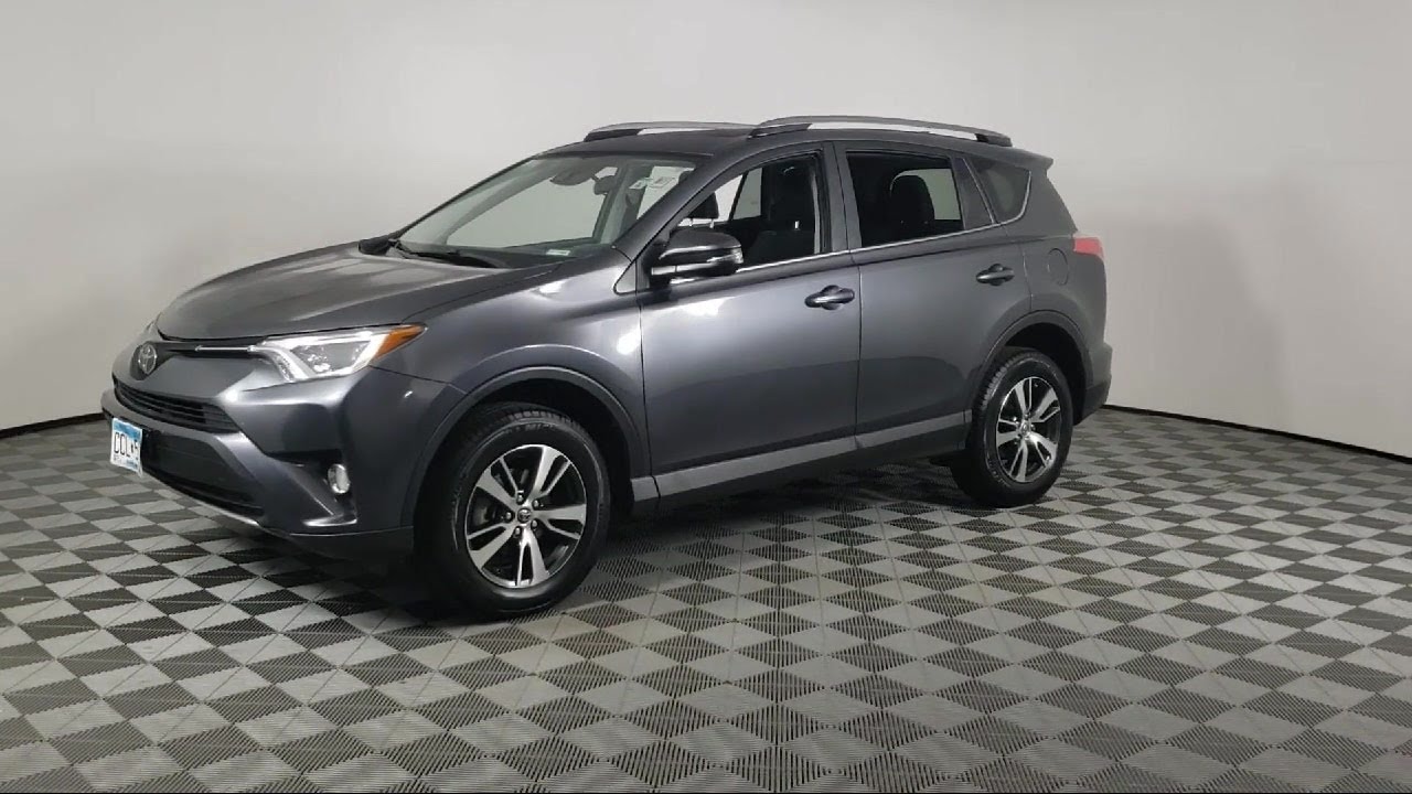 2018 Toyota RAV4 XLE Eagan Cottage Grove Mendota Heights Saint Paul