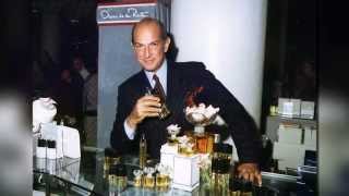 Oscar de la Renta: Five Decades of Style