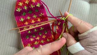 Mitten Adventure 12 - Completing the thumb tip decreases