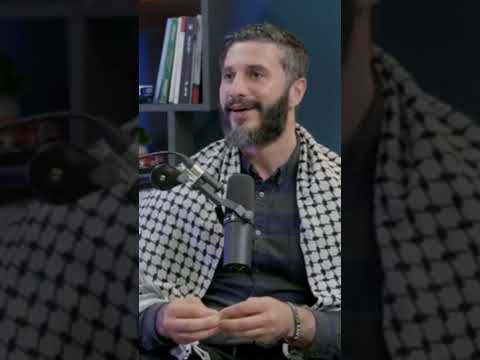 شهادة مؤثرة للدكتور محمد طاهر عن مأساة غزة بودكاست عرب