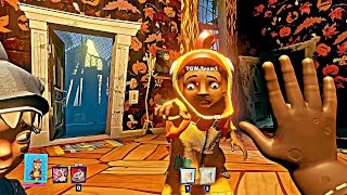 Watch out! It's a TRAP! 👀 A MAD CROW Possessed our Neighbor! 😱 screenshot 4