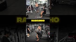 Mas tá vindo o shape heinErrou no rascunho acreano igor.3k gianzao #flowpodcast #musculacao #maromba