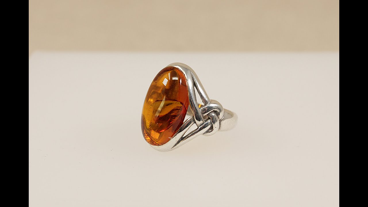 Silver Celtic Amber Solitaire Ring    