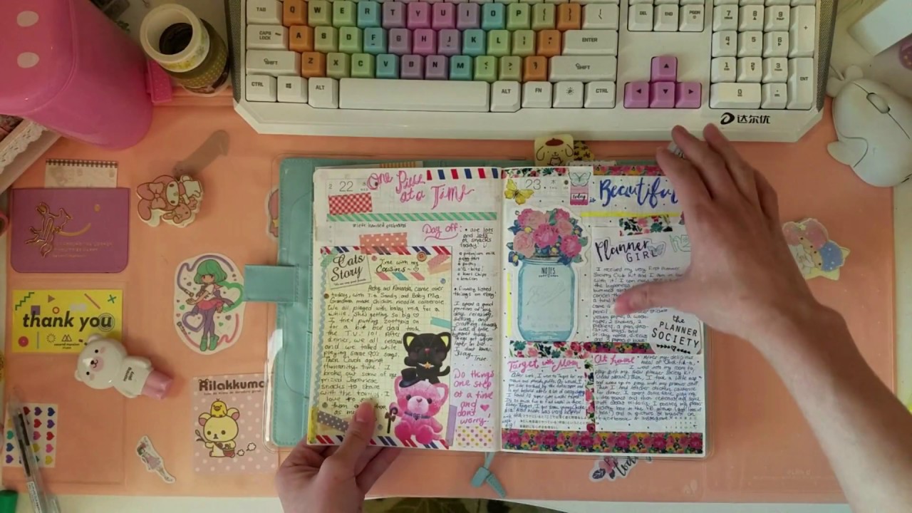 Hobonichi 2017 Cousin Avec *BOOK 1* flip through!