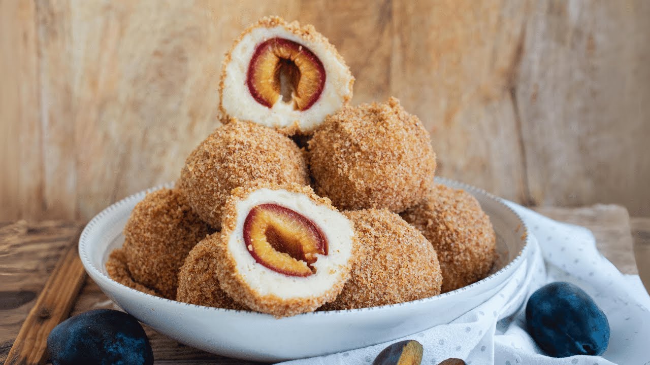 Găluște cu prune ca la mama acasă: moi, pufoase, proaspete și a doua zi! ❤️