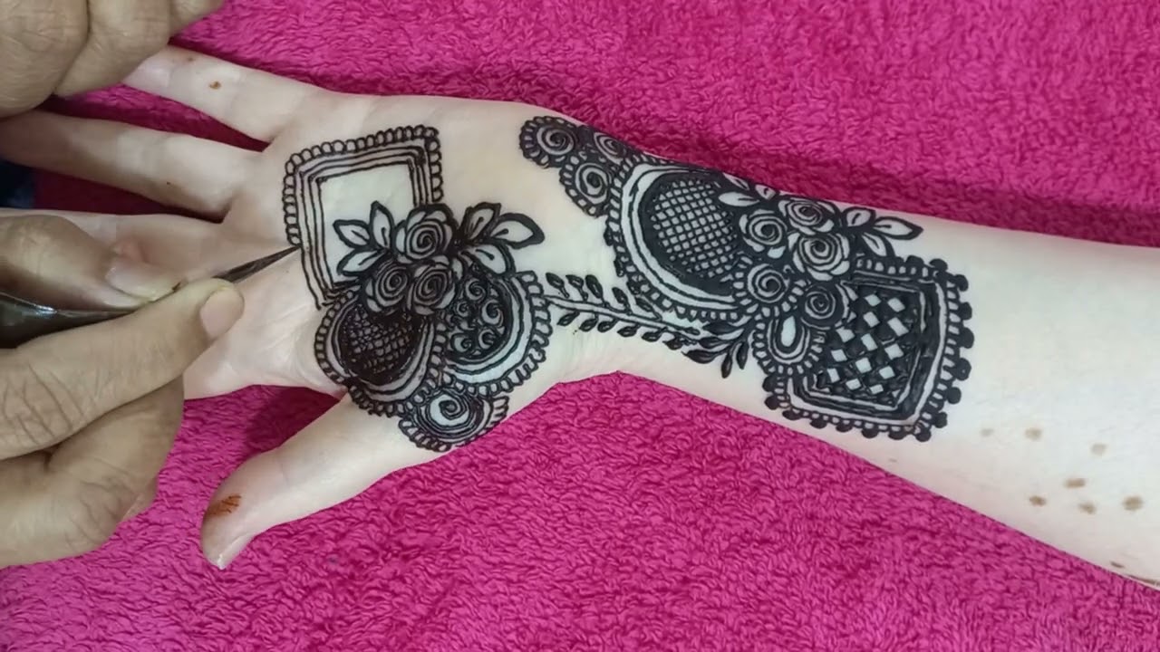 Simple Stylish  Mehndi Design |Latest mehndi design | mehndi designs 🌹 #mehndi # mehndicorner #henna