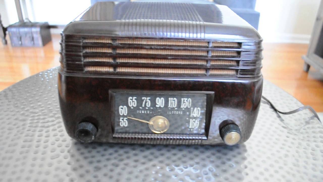 Watch 1952 GE Model 200 AM Radio (Pristine Cabinet) on YouTube Watch 1952 GE Model 200 AM Radio (Pristine Cabinet) on YouTube