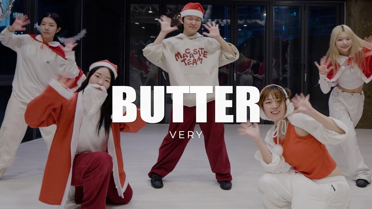 BTS (방탄소년단) 'Butter (Holiday Remix)' | Very Choreography
